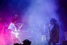 「ヤバイTシャツ屋さん “ぶどうかん” ツアー 2022」日本武道館公演より。（撮影：田中聖太郎）