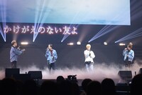 「Wings」を披露するRYOKI、川村壱馬、ユウタ、吉野北人。