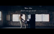 阿部真央「Don't you get tired?」ミュージックビデオより。