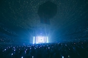「Eve Live Tour 2022 廻人 日本武道館 追加公演」の様子。(Photo by Takeshi Yao)