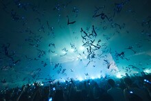 「Eve Live Tour 2022 廻人 日本武道館 追加公演」の様子。（Photo by Takeshi Yao）