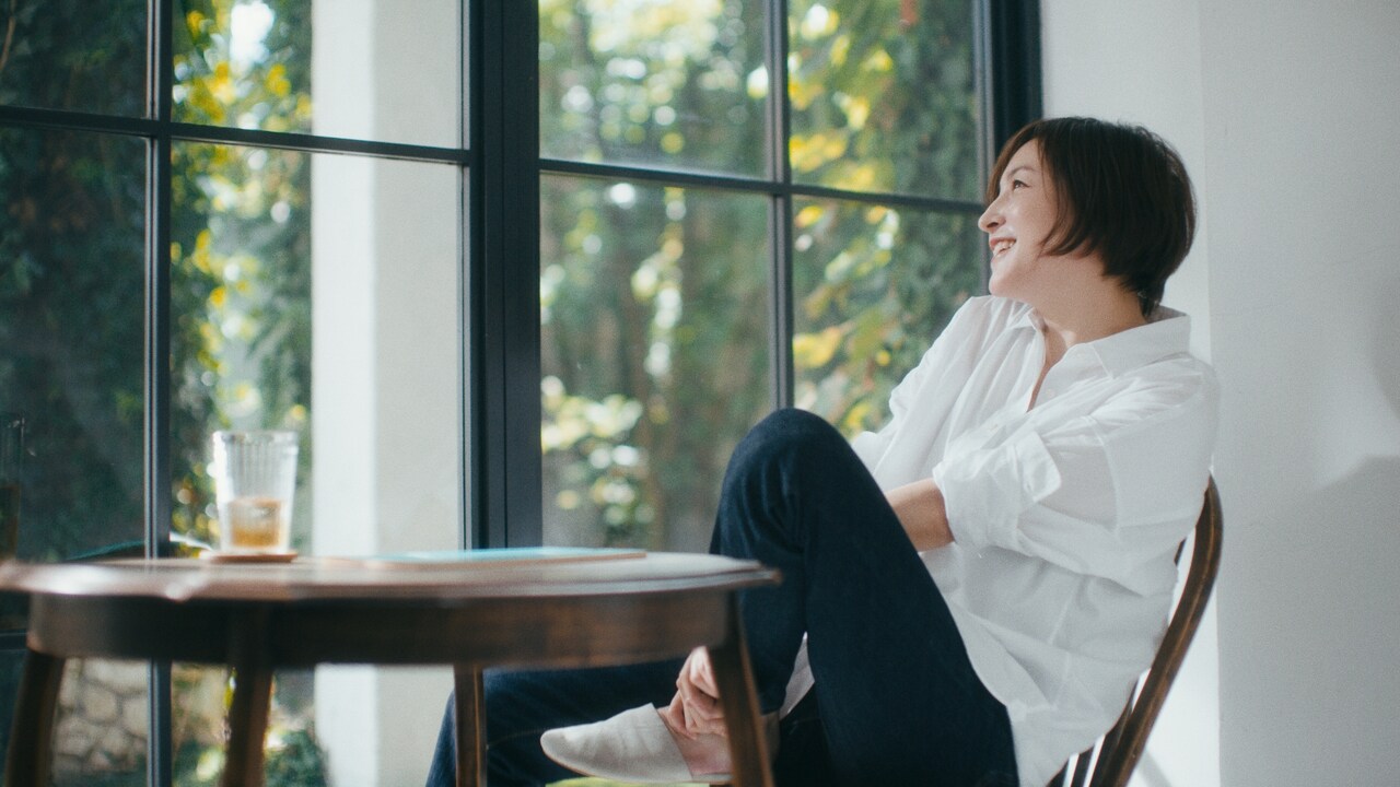 德永浩一撮影のデビューまもない広末涼子のオリジナルプリントです。 広末涼子、25年前の自分と共演「いや～マジで変わんない