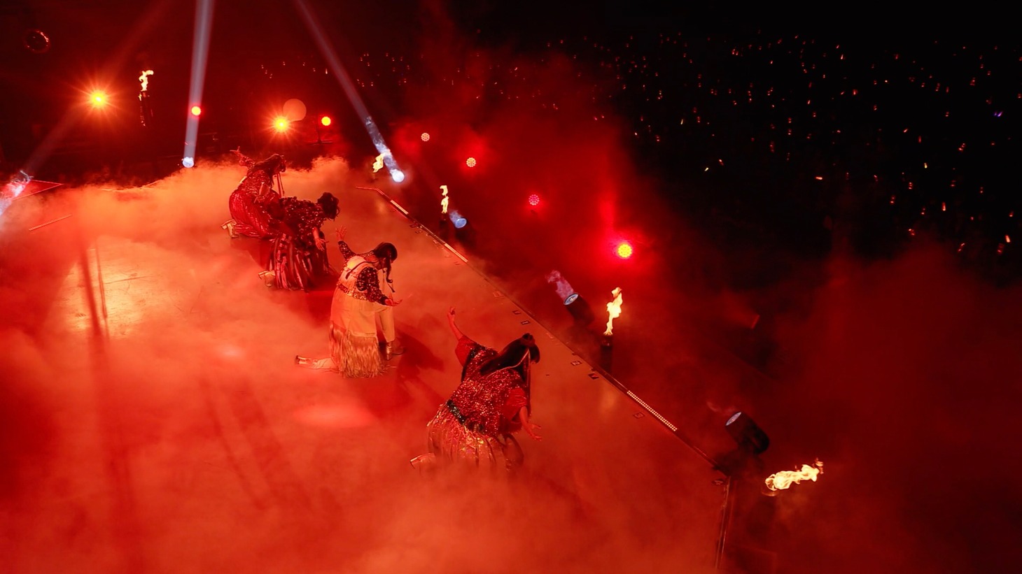 「ももクロ【LIVE】MYSTERION（from MOMOIRO CLOVER Z 6th ALBUM TOUR “祝典” 2022/5/15 日本武道館公演）」より。