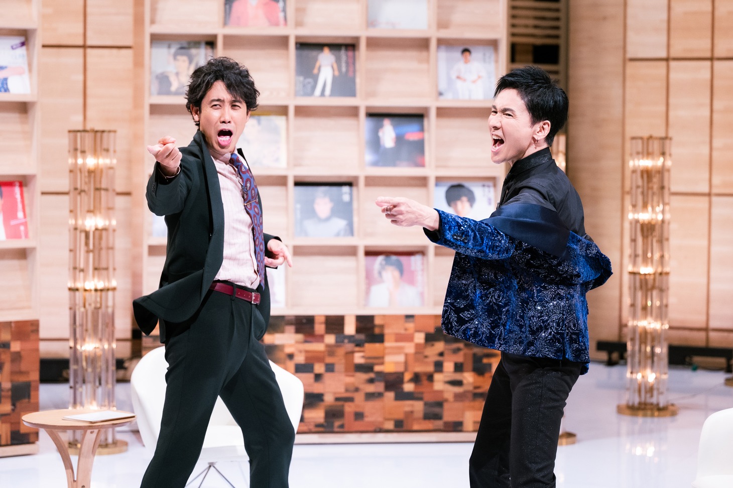 左から大泉洋、郷ひろみ。（写真提供：NHK）