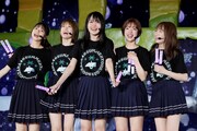 左から齋藤飛鳥、樋口日奈、賀喜遥香、和田まあや、秋元真夏。