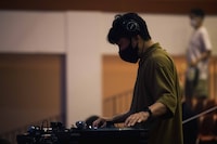 MOODMAN（撮影：廣田達也）