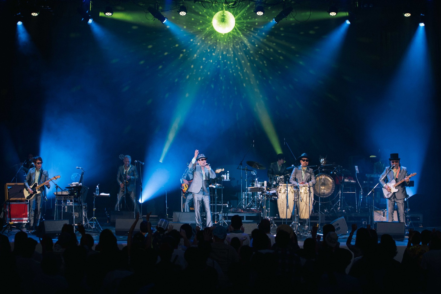 クレイジーケンバンド（撮影：廣田達也）