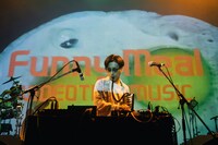 VIDEOTAPEMUSIC（撮影：廣田達也）