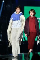 鈴木愛理（左）