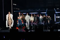 「第35回 マイナビ 東京ガールズコレクション 2022 AUTUMN/WINTER ONLINE」オープニングの様子。