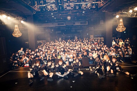 ASPとならず者の集合写真。（Photo by sotobayashi kenta）