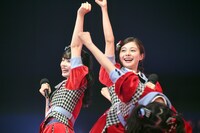 「冗談じゃないね」を披露するNGT48。