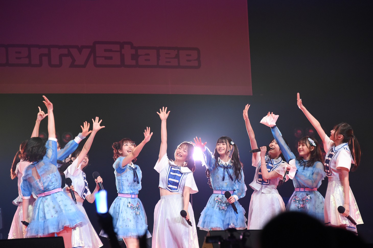 AKB48と26時のマスカレイド。