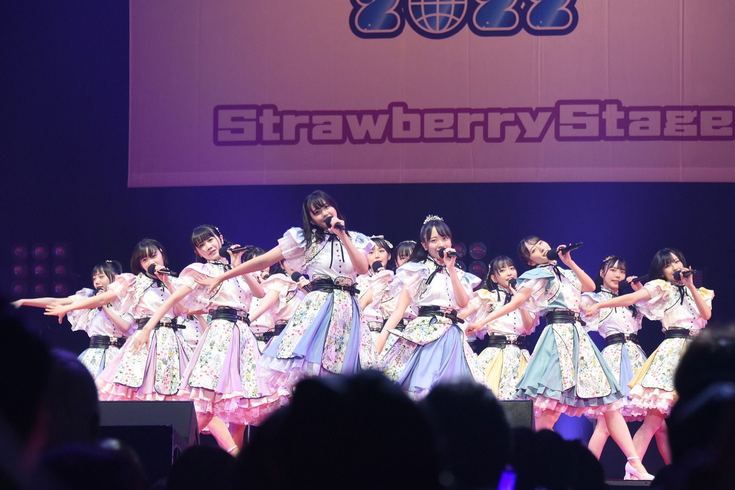 STU48
