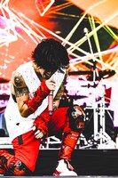 Taka（Vo / ONE OK ROCK）（撮影：青木カズロー）