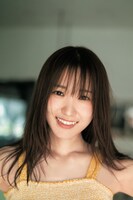 人気画像9位は「櫻坂46キャプテン菅井友香、卒業写真集から水着カット先行公開」より、菅井友香（櫻坂46）卒業写真集「大切なもの」先行カット。 (c)細居幸次郎 / 集英社