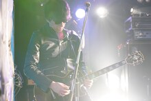 遅刻（G / グループ魂）（撮影：緒車寿一）