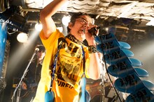 バイト君（大道具 / グループ魂）（撮影：緒車寿一）