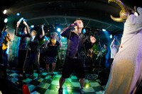 「三宅ロックフェスティバルvol.4」の様子。（撮影：緒車寿一）