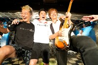 「三宅ロックフェスティバルvol.4」の様子。（撮影：緒車寿一）