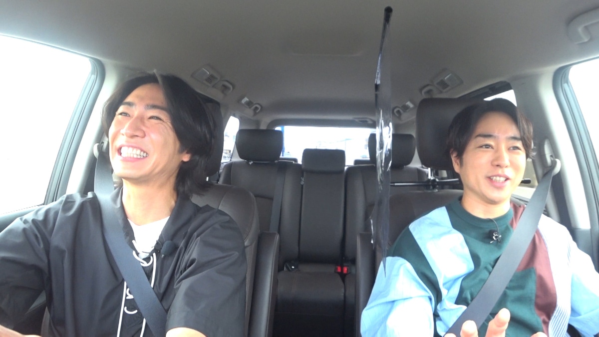 「櫻井・有吉THE夜会SP」より相葉雅紀と櫻井翔。(c)TBS