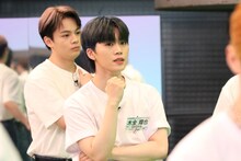 鶴房汐恩と木全翔也。 (c)フジテレビ