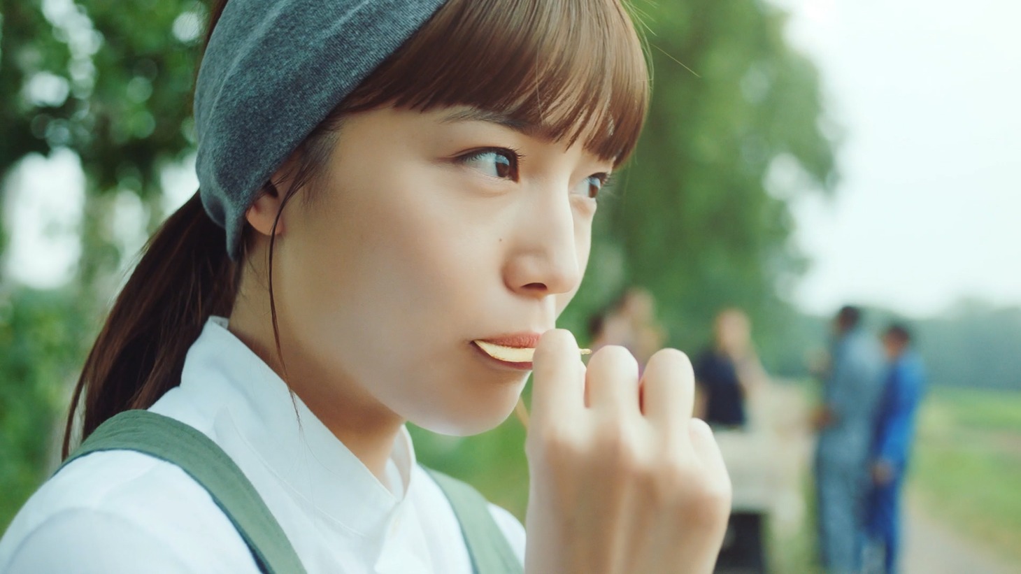 「じゃがいもチップス『素材のおいしさ』」編より。