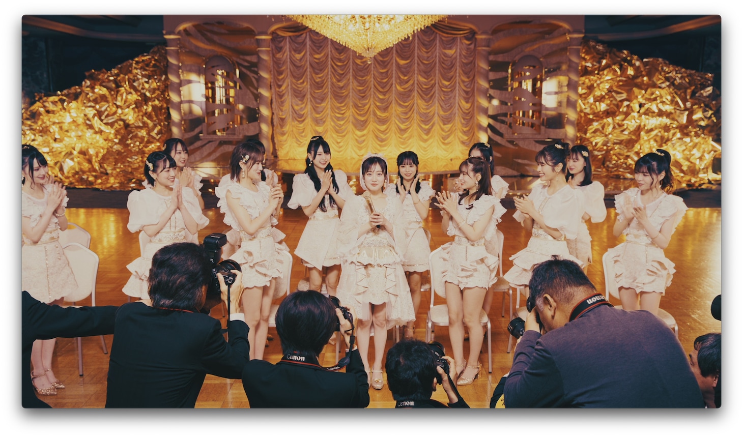 NMB48「好きだ虫」ミュージックビデオより。(c)laugh out loud records/よしもとミュージック