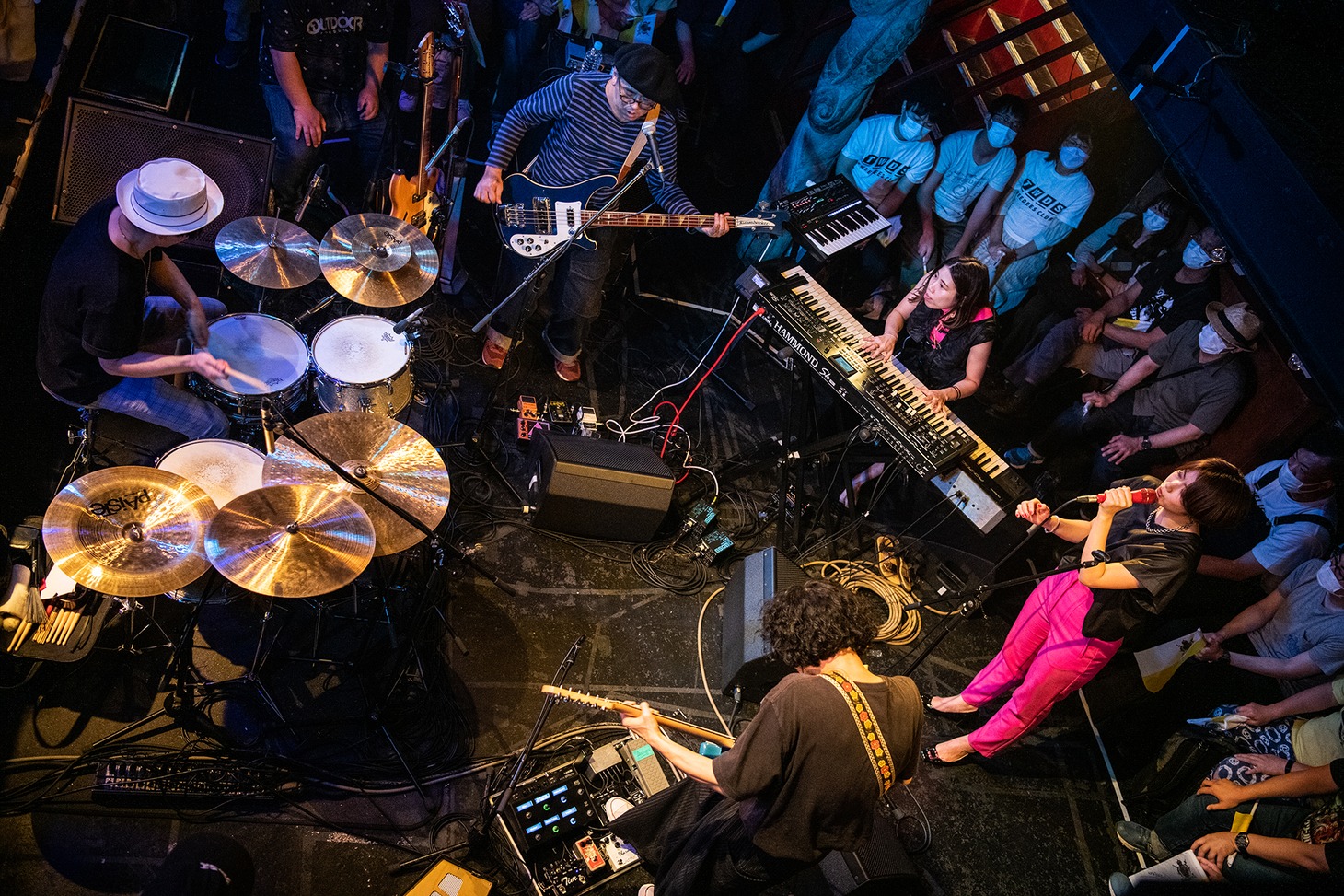 TWEEDEES「Premium Show vol.4」の様子。