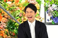 濱家隆一（かまいたち）(c)TBS