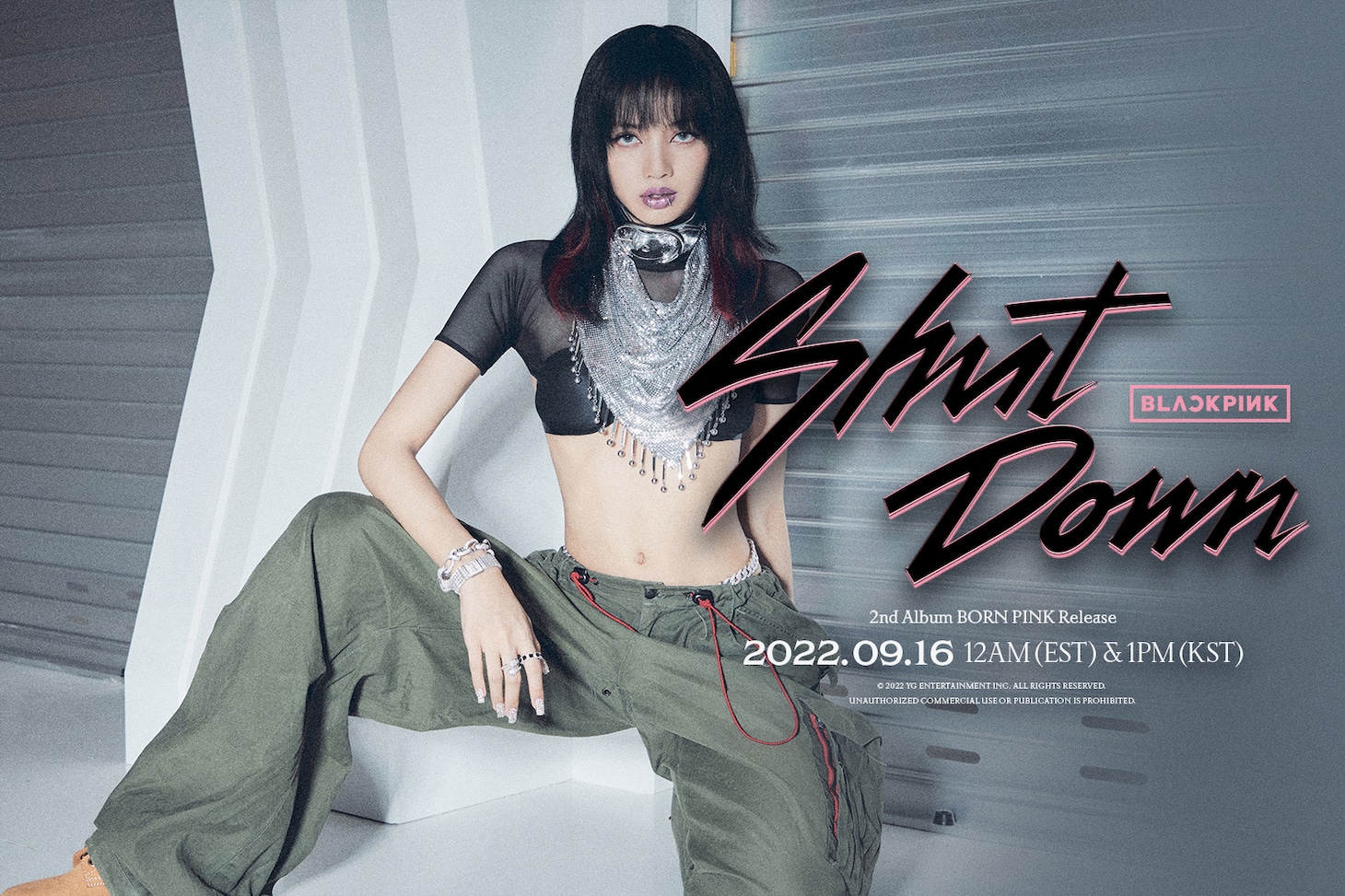BLACKPINK「Shut Down」LISAのソロティザーポスター。