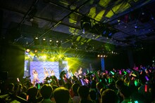 FRUITS ZIPPER「1stワンマンライブ ～KIKKAKE～」の様子。