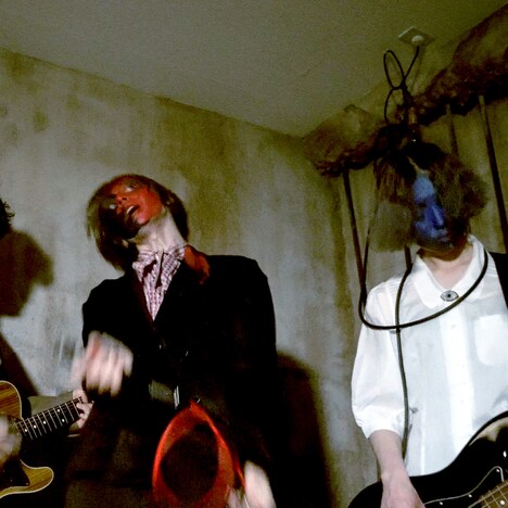 ギリシャラブ「退廃万歳」配信ジャケット