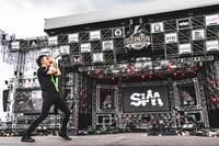 SiM（撮影：青木カズロー）