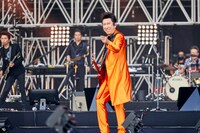 布袋寅泰（撮影：中野修也）