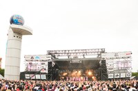 私立恵比寿中学のライブの様子。（撮影：釘野孝宏）