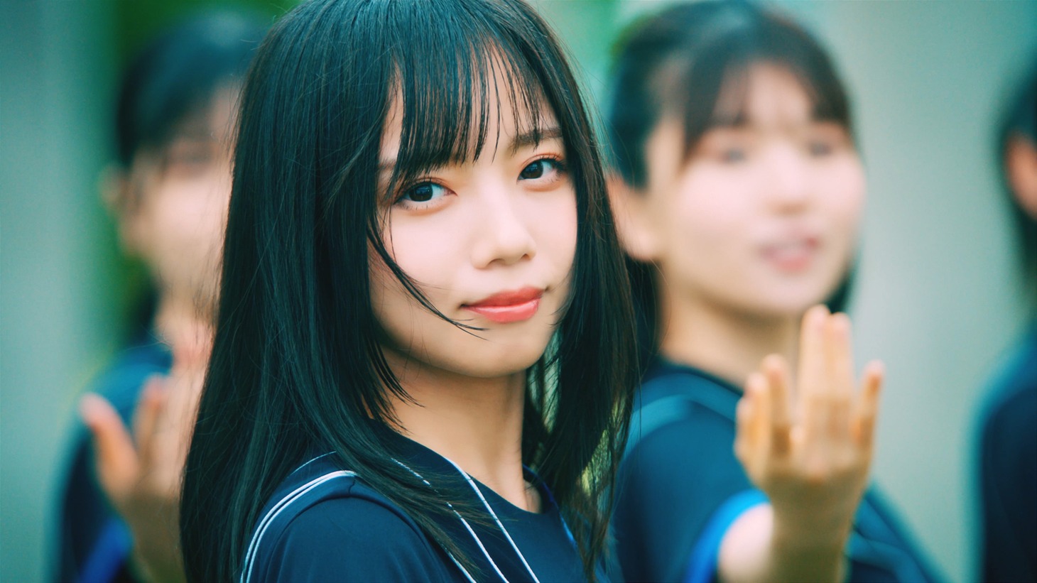 「月と星が踊るMidnight」のセンターを務める齊藤京子。