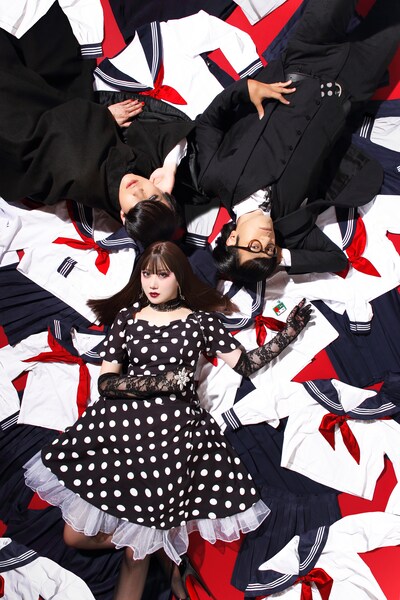 「15周年記念公演 アーバンギャルドのディストピア2023 SOTSUGYO SHIKI」告知画像