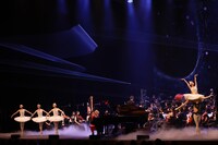 「YOSHIKI CLASSICAL with Orchestra in JAPAN 2022」初日公演の様子。