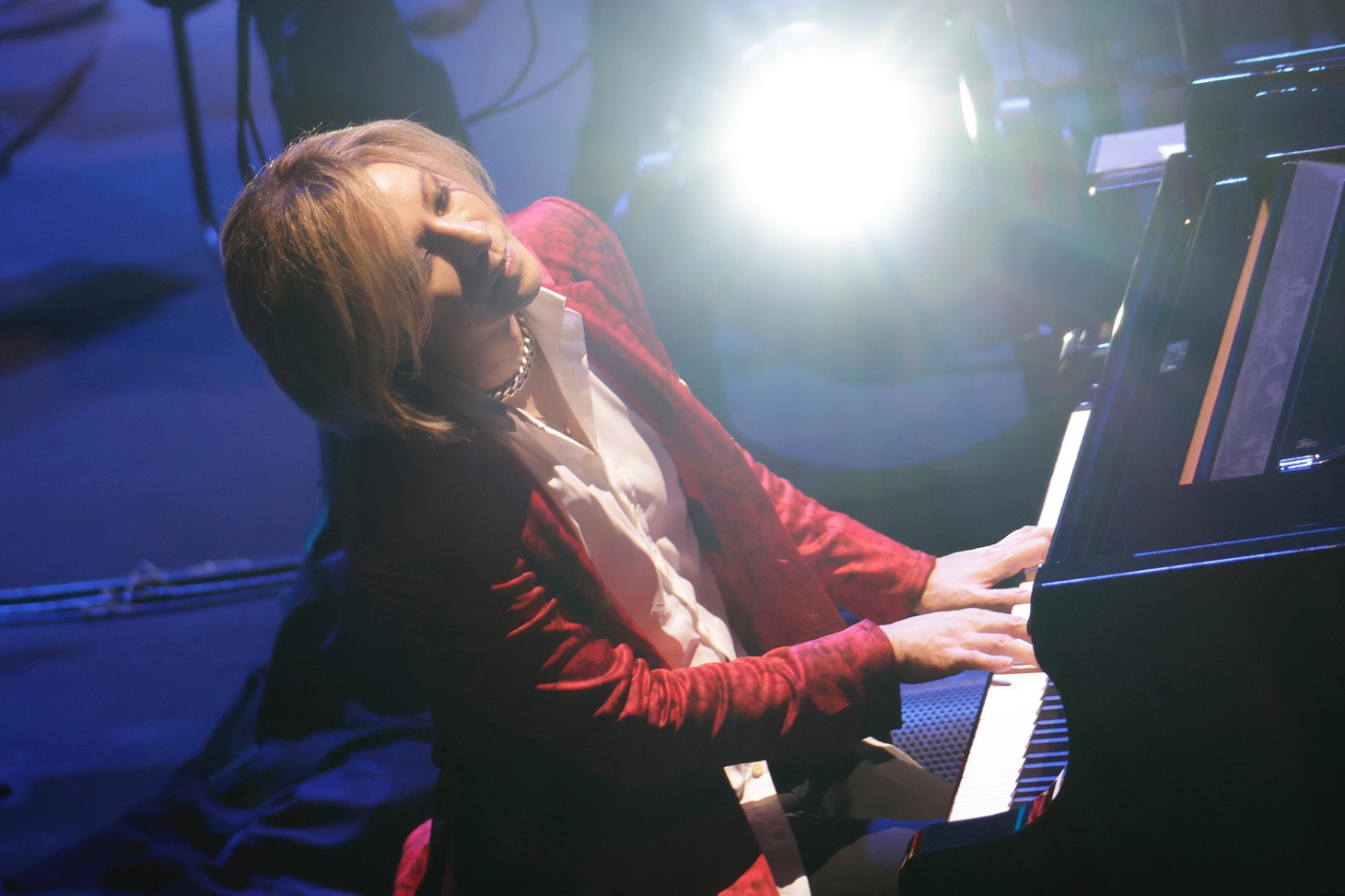 YOSHIKI