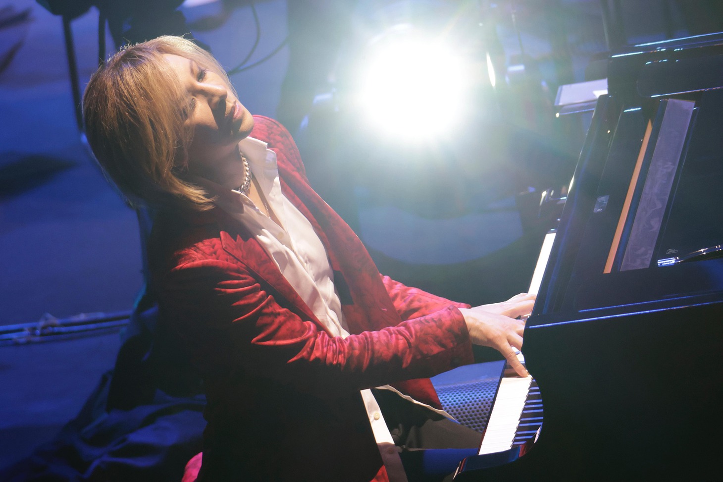 YOSHIKI