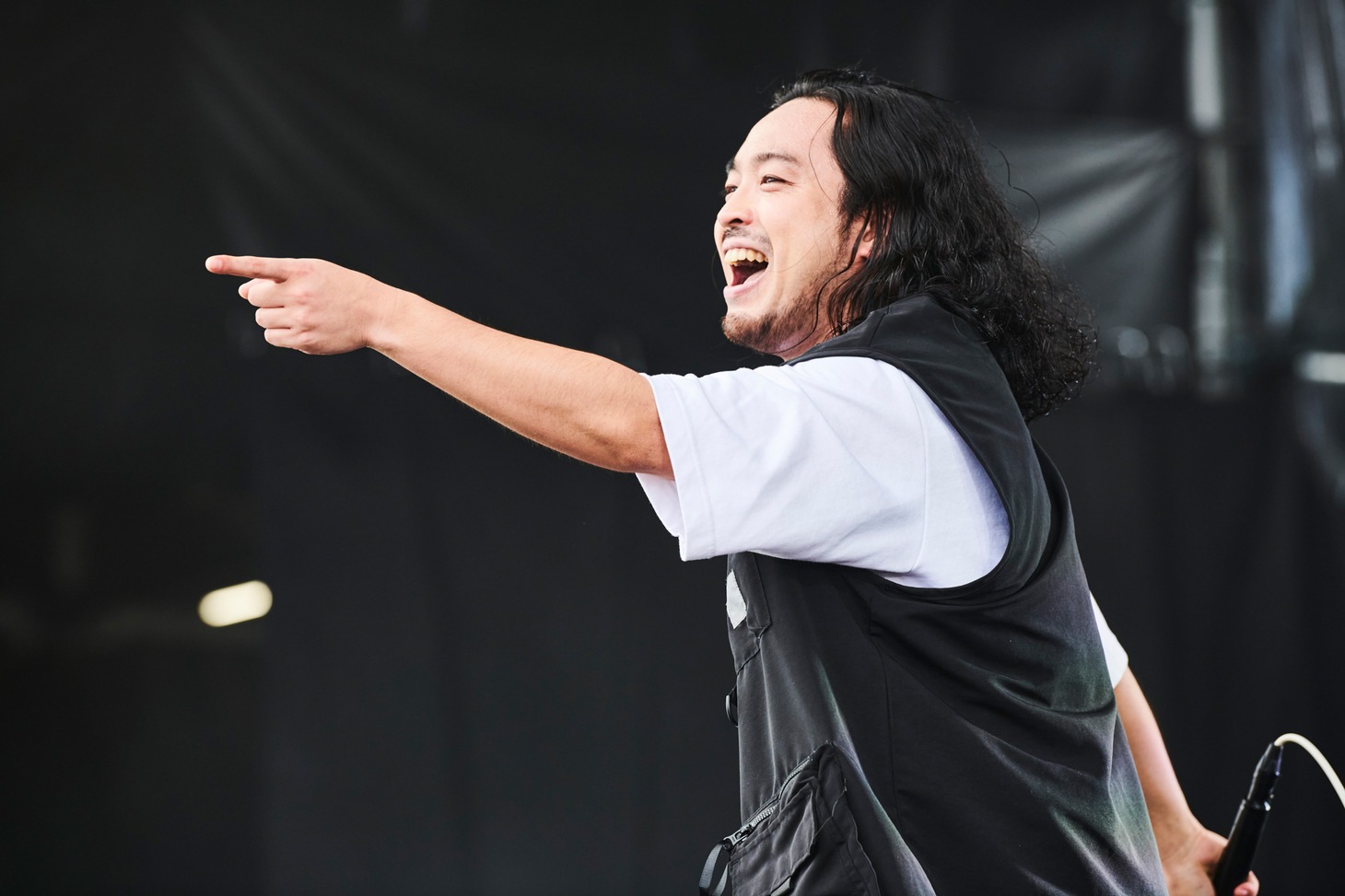 R-指定（Creepy Nuts）（撮影：釘野孝宏）