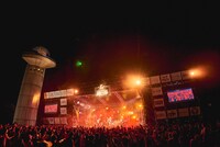 ROTTENGRAFFTYのライブの様子。（撮影：釘野孝宏）