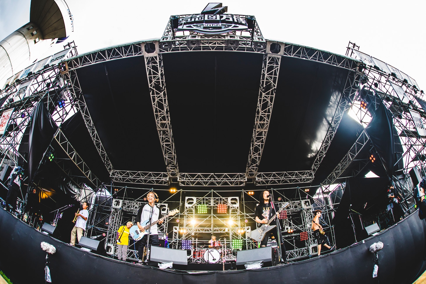 HEY-SMITH（撮影：青木カズロー）