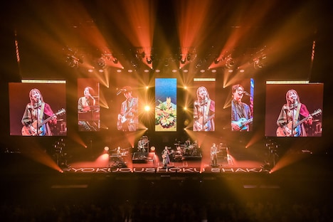 「緑黄色社会×日本武道館 “20122022”」の様子。(撮影:ハヤシマコ)