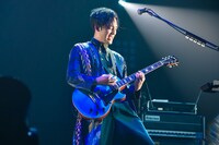 小林壱誓（G）（撮影：ハヤシマコ）