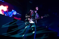 穴見真吾（B）（撮影：ハヤシマコ）