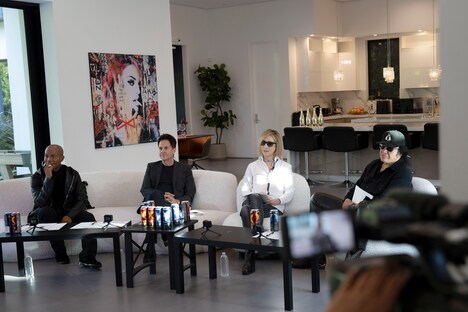 「YOSHIKI SUPERSTAR PROJECT X」より。 (C)NTV