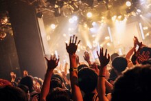 「空白ごっこ ONEMAN TOUR 2022 halo」最終公演の様子。（撮影：鈴木友莉）