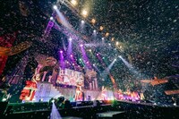 「The Last Year 特別公演『26時のマスカレイド×日本武道館』」の様子。（撮影：深田優斗）